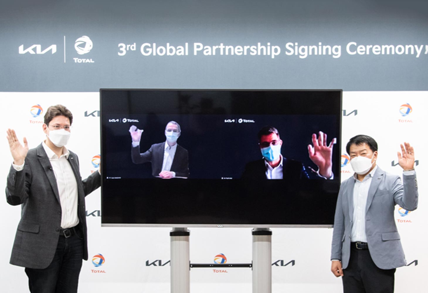 Kia expands global cooperation pact with Total Lubrifiants