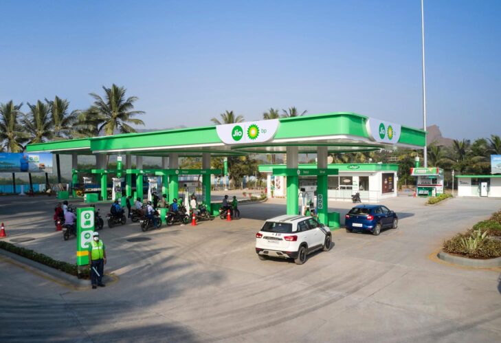 Jio-bp rolls out E20 petrol ahead of Indian government mandate