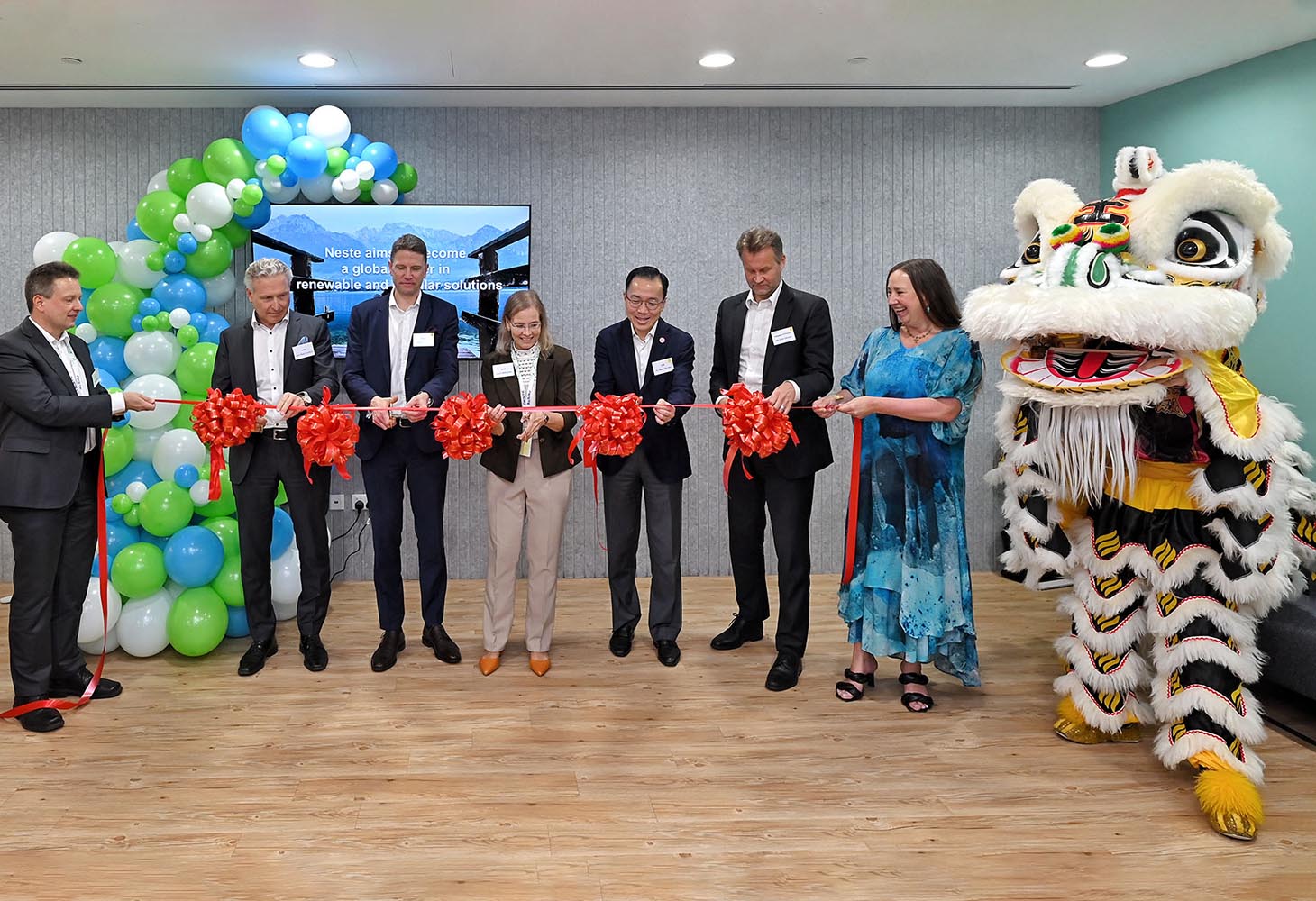 Neste establishes Innovation Center in Singapore