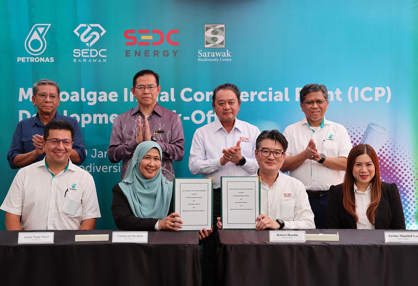 PETRONAS and SEDC to develop algae strains for SAF production