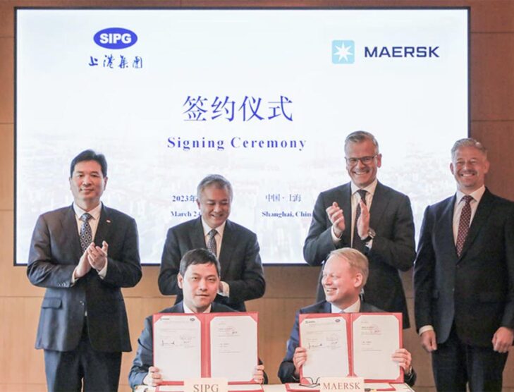 Maersk signs MoU for green methanol bunkering operation in Shanghai