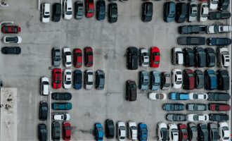 Global car market contracts in 2022, as electric car fleet rises