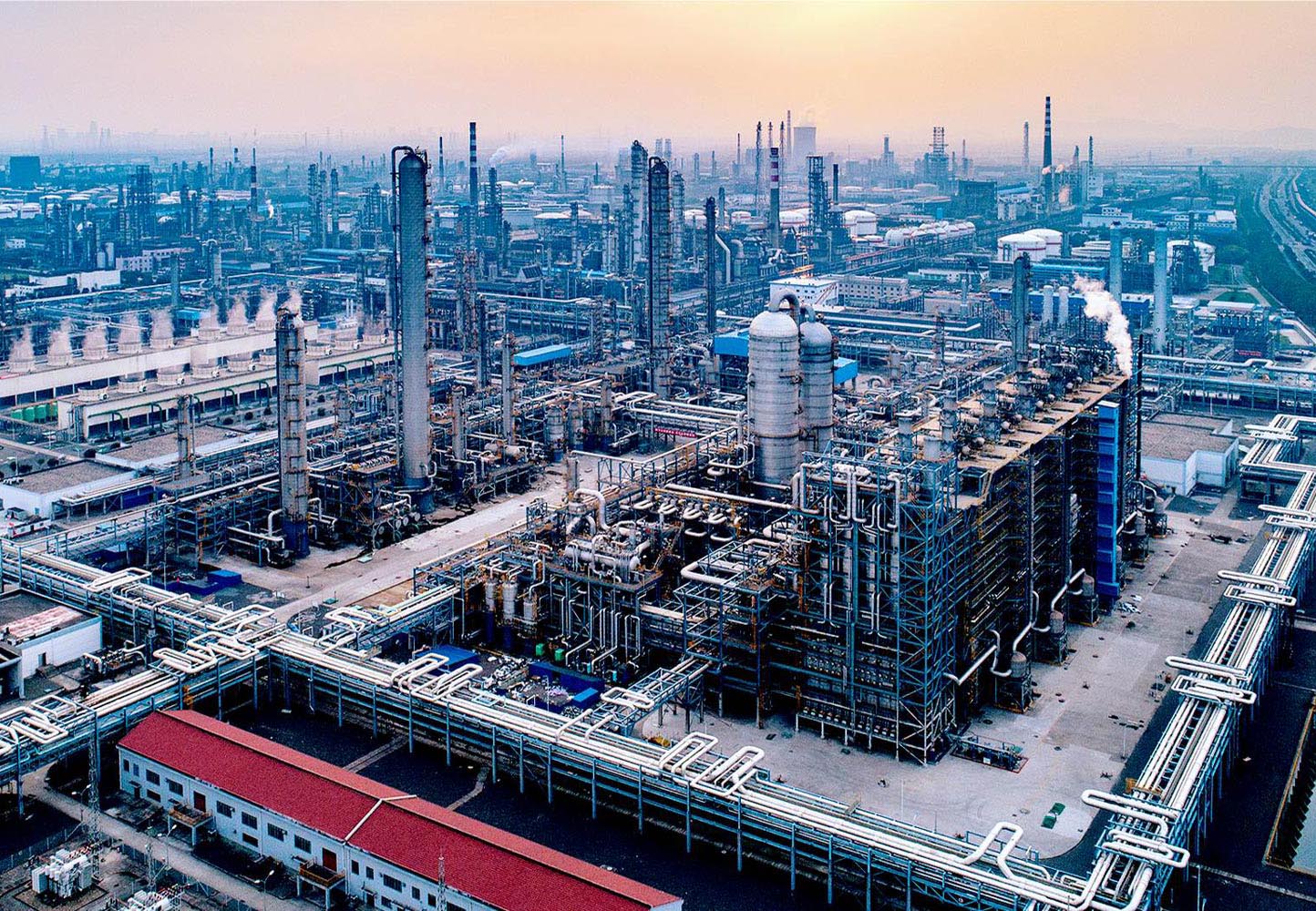 NDRC releases new guidelines for China’s oil refining industry