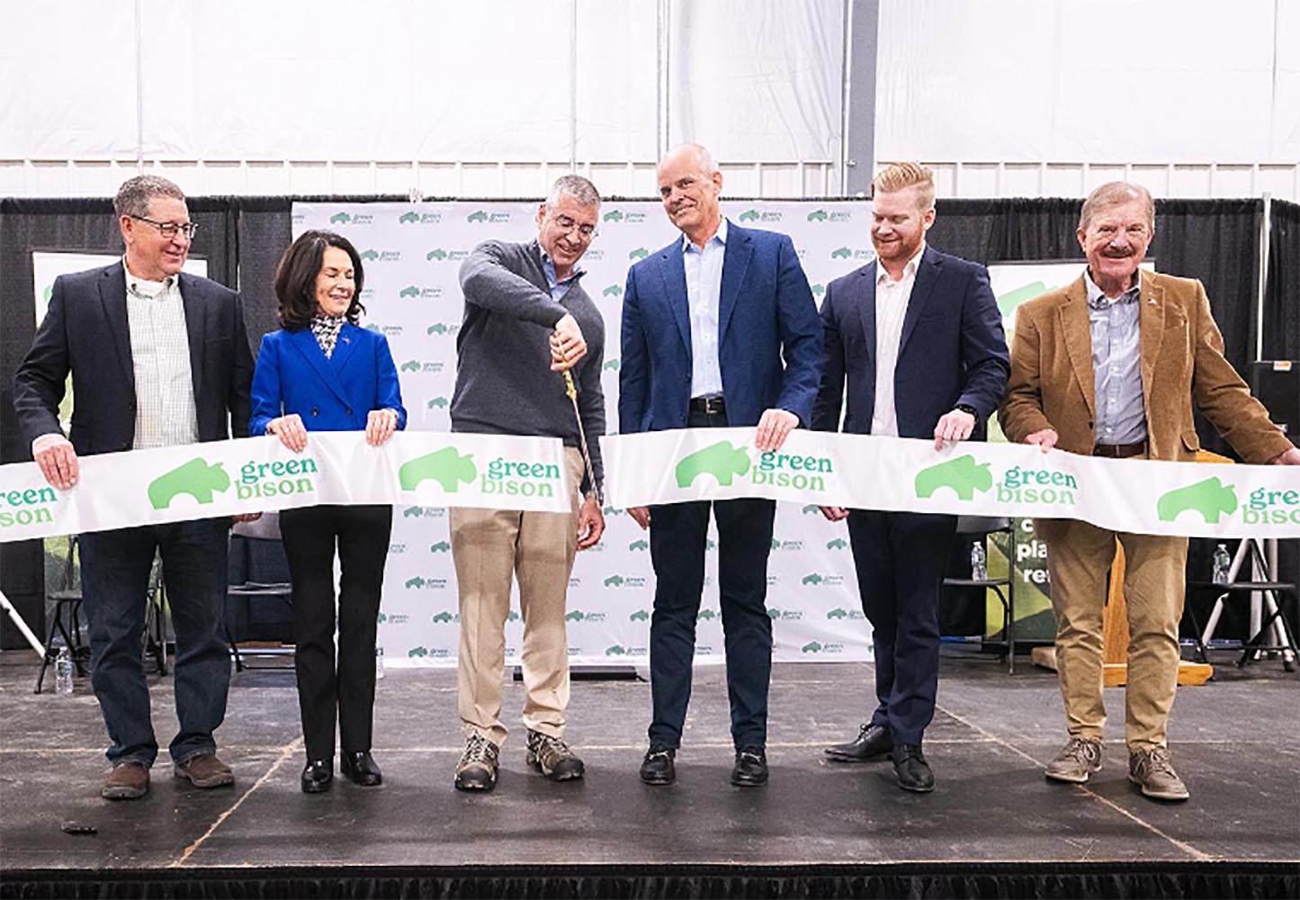 ADM, Marathon open first soy processing plant for green diesel