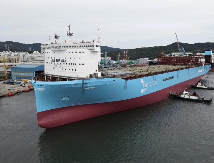 Maersk's green methanol deal boosts low-emission shipping