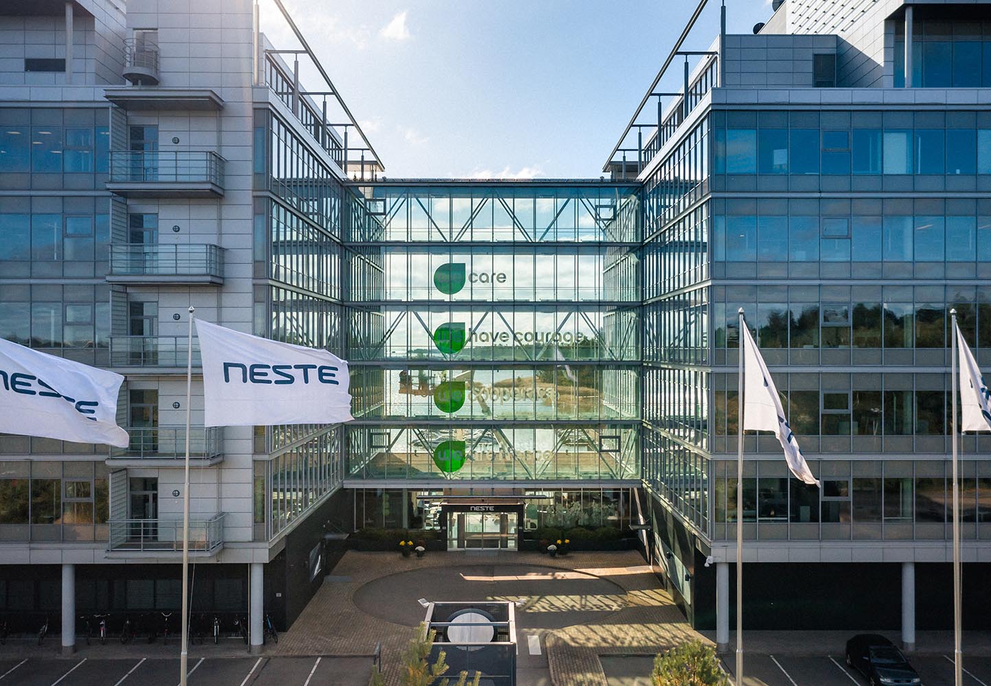 Neste to simplify structure to boost long-term competitiveness