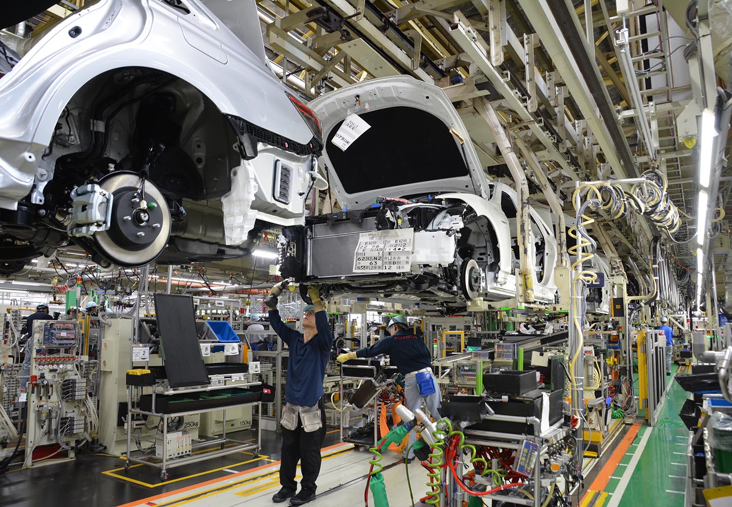 Toyota halts vehicle shipment over certification testing issues