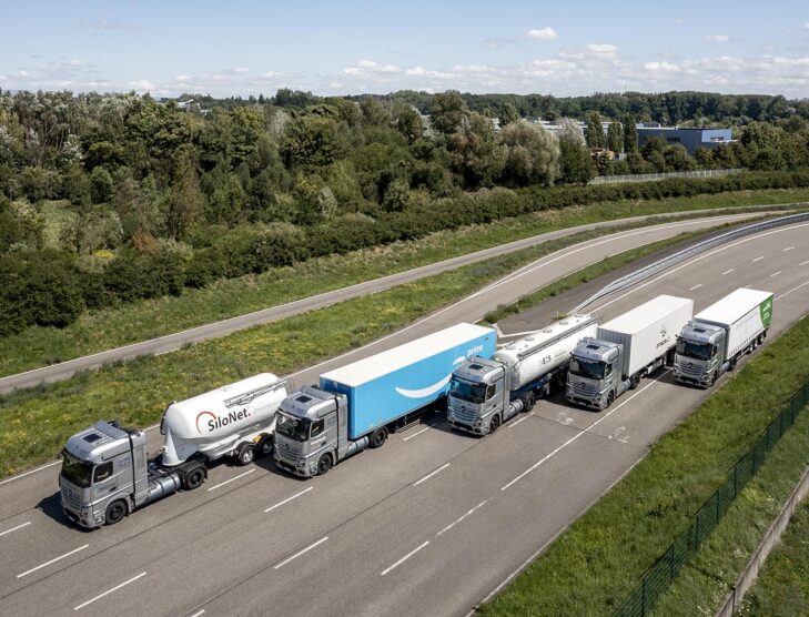 Daimler Truck launches hydrogen fuel cell truck trials