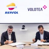 Repsol and Volotea sign deal for sustainable aviation fuel supply