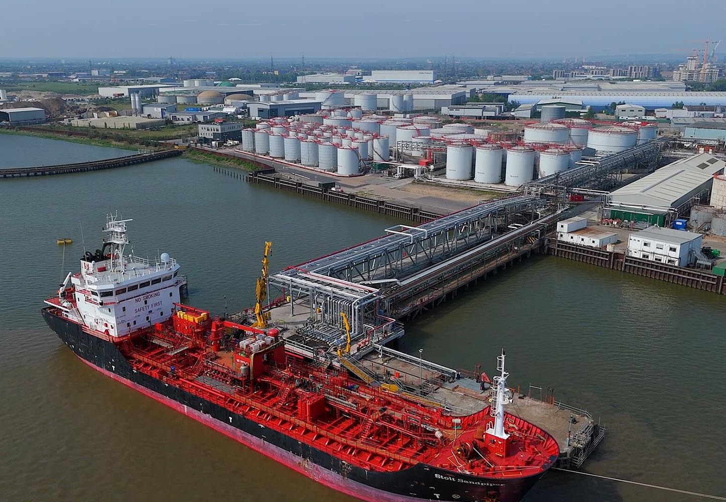 Stolthaven Terminals becomes key UK hub for ExxonMobil basestocks