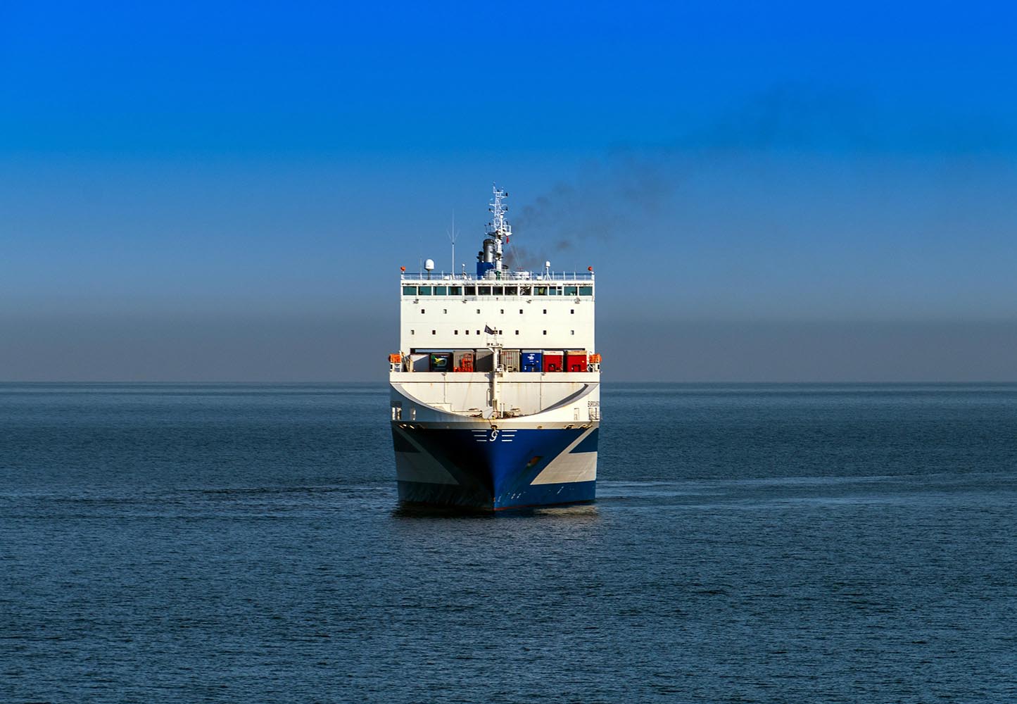 IMO moves forward with shipping emissions regulations