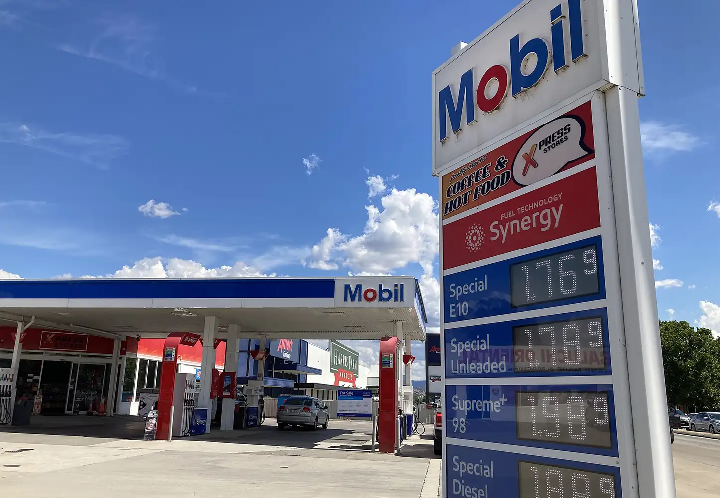 ACCC sues Mobil over misleading fuel claims in Queensland