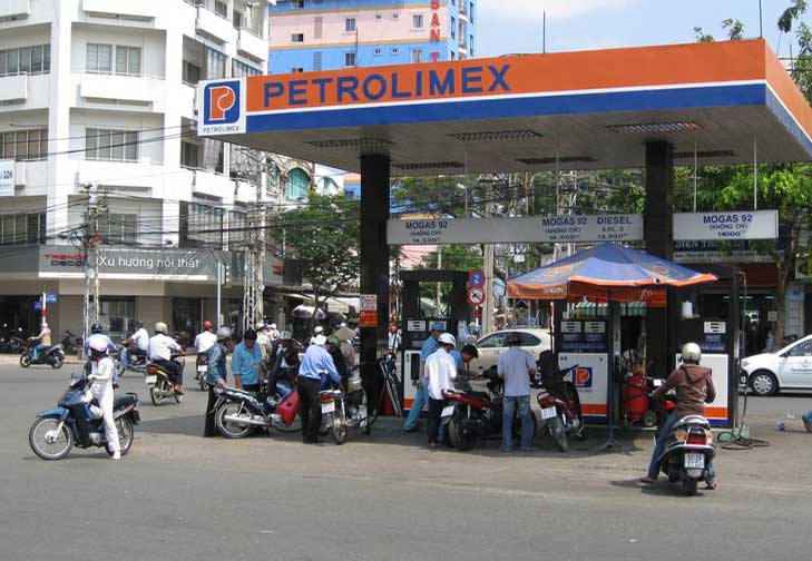 Vietnam extends environmental tax cut for petroleum products