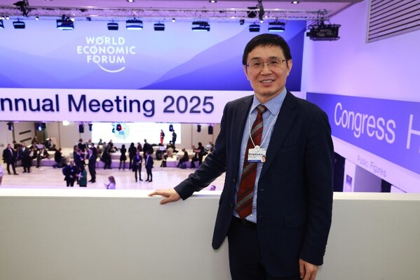 Zhong Baoshen, Chairman of LONGi, posed for a photo at the Congress Centre at Davos 2025 Conference.